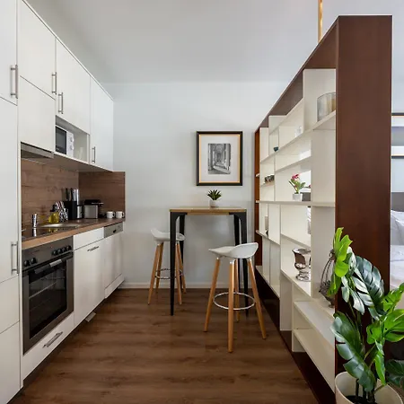 Furnished Apartmán *